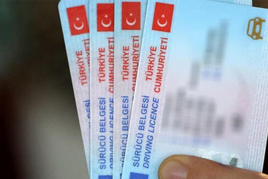 صفر تا صد اخذ گواهینامه در ترکیه در سال 2024