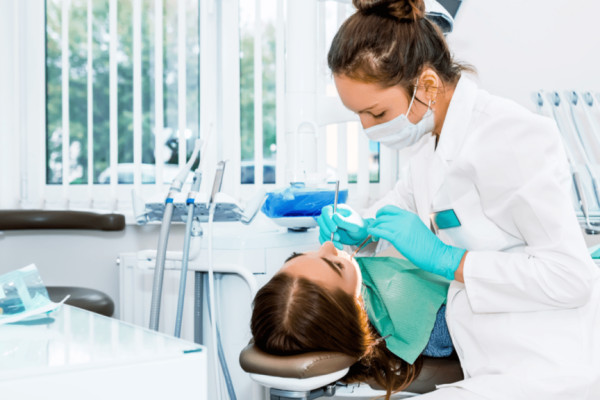 شرایط تحصیل دندانپزشکی در کانادا