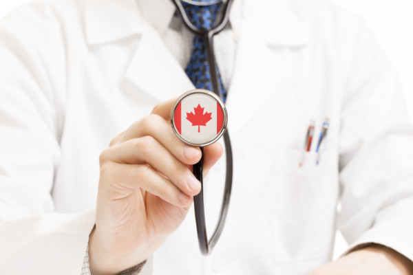 مدارک موردنیاز تحصیل پزشکی در کانادا
